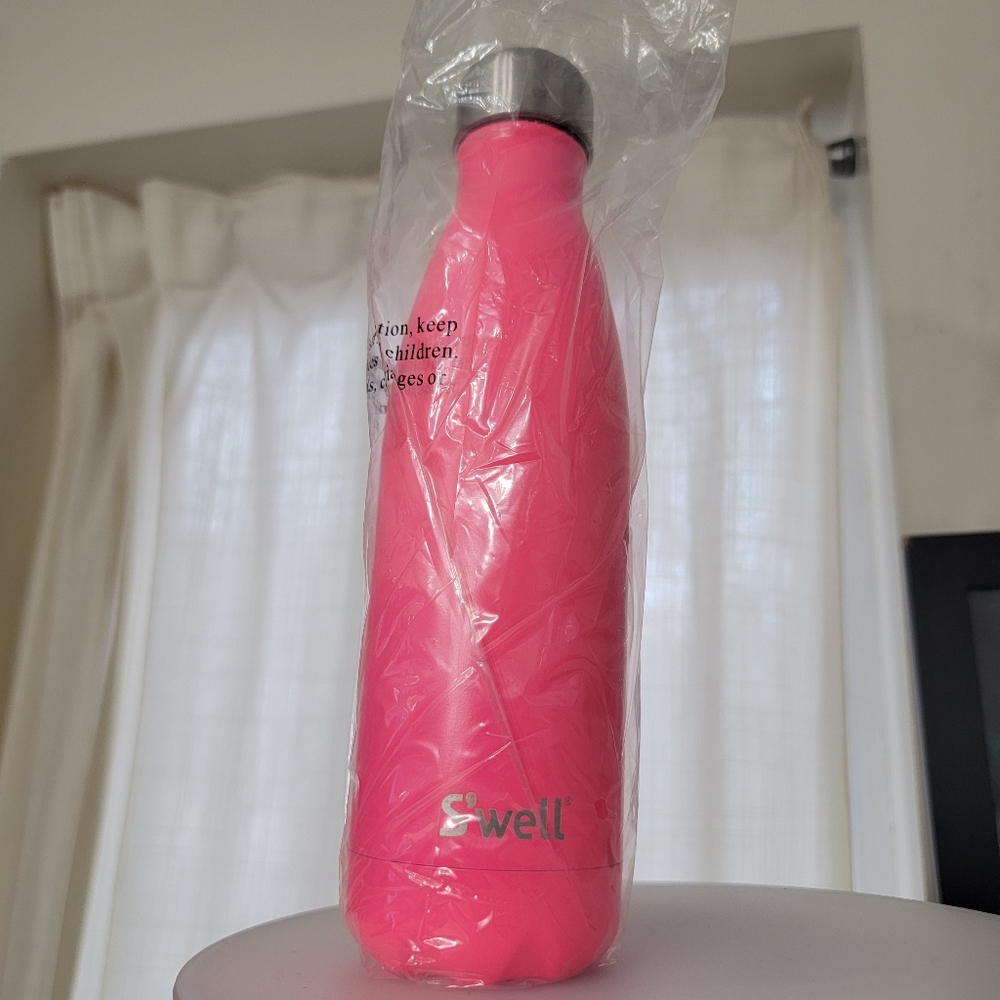 S'well Bottle 17oz 500ml Swell Water Tumbler Stainless Steel Bikini Pink Barbie